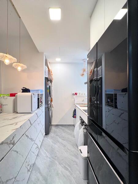 Kitchen (2bedroom 1 bathroom Unit)