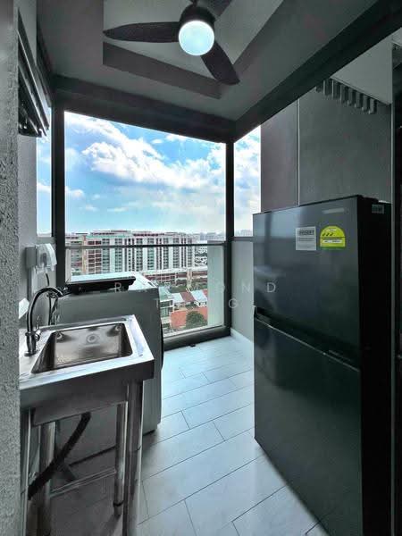Trilive, 115 Tampines Road, Hougang / Punggol / Sengkang, Studio, 300 sqft, Condominium For Rent, by Raymond Tung, 500042175 - Balcony - PropertyGuru.com.sg