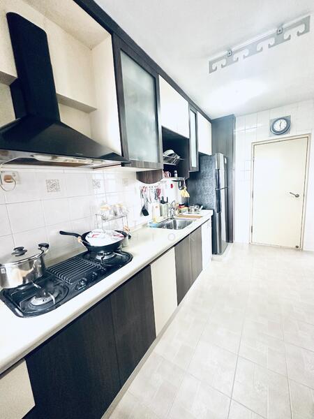 For Sale - 454 Clementi Avenue 3