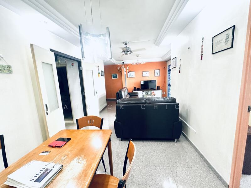 For Sale - 454 Clementi Avenue 3