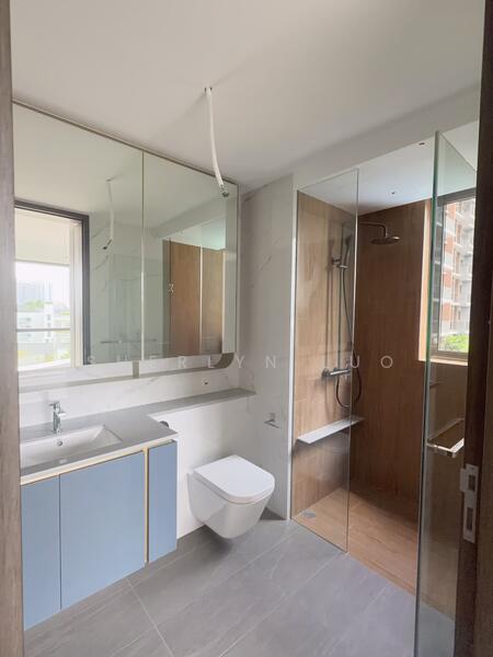 Master bathroom with window 