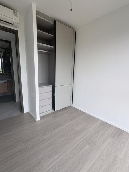 Full height wardrobe 