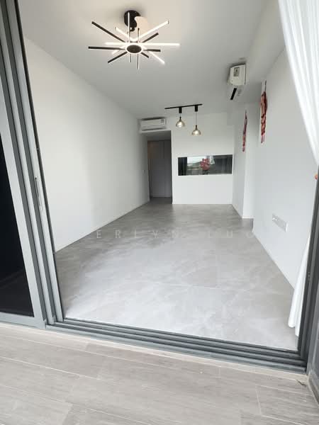 AMO Residence, 21 Ang Mo Kio Rise, 3 Bedrooms, 1,044 sqft, Condominium For Rent, by Sherlyn Luo, 500042279 - Living Room - PropertyGuru.com.sg