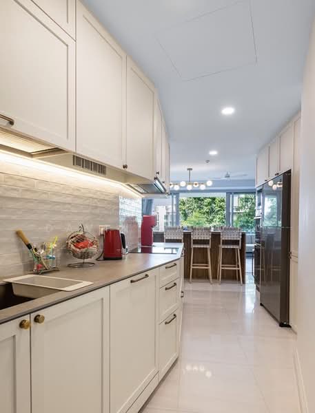 Reflections at Keppel Bay, 1 Keppel Bay View, 4 Bedrooms, 1,905 sqft, Condominium For Sale, by Davin Samuel, 500042291 - Kitchen - PropertyGuru.com.sg