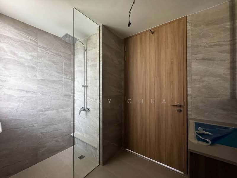 The Botany at Dairy Farm, 3 Dairy Farm Walk, 4 Bedrooms, 1,270 sqft, Condominium For Sale, by Veroy Chua, 500042296 - Bathroom - PropertyGuru.com.sg