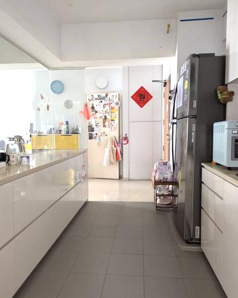 For Sale - 287A Compassvale Crescent