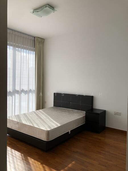 The Wharf Residence, 7 Tong Watt Road, 2 Bedrooms, 1,033 sqft, Condominium For Rent, by Charis Seah, 500042444 - PropertyGuru.com.sg