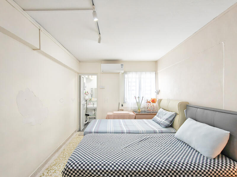 For Sale - 404 Ang Mo Kio Avenue 10