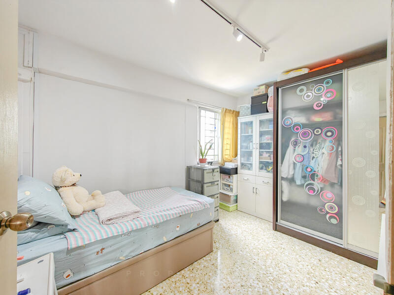 For Sale - 404 Ang Mo Kio Avenue 10