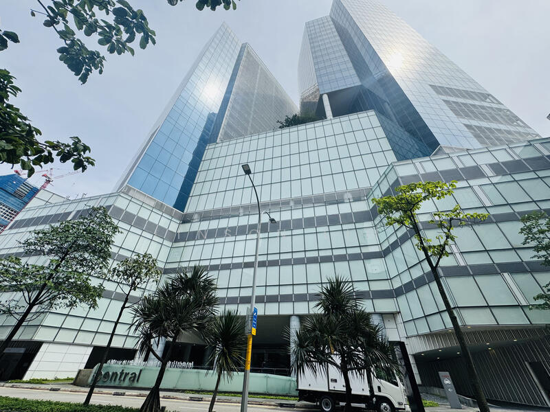 The Central, 8 Eu Tong Sen Street, 1,668 sqft, Office For Rent, by Linson Lim, 500042455 - Exterior - CommercialGuru.com.sg