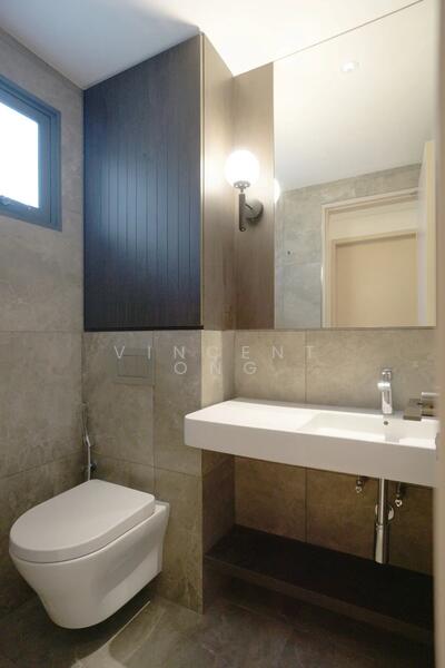 River Place Condominium For Sale at S$ 2,300,000 | PropertyGuru Singapore - Bathroom