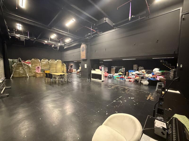 Henderson Industrial Park, 203 Henderson Road, 3,122 sqft, Light Industrial (B1) For Sale, by Lawrence Mui, 500042549 - CommercialGuru.com.sg