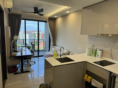 For Rent - Parc Esta