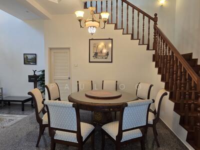 For Rent - Eastwood Road 3-storey house near MRT