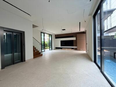 For Sale - D15 Cheapest Brand New Bungalow with Lift & Pool ❤️ Cheap PSF Walking Distance to MRT