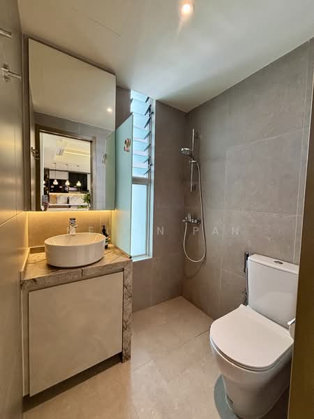 Citylights Condominium For Sale at S$ 1,990,000 | PropertyGuru Singapore - Bathroom