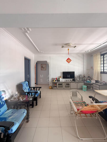 229 Choa Chu Kang Central, 229 Choa Chu Kang Central, Room Rental, 150 sqft, HDB Flat For Rent, by Semantha Soon, 500042666 - Living Room - PropertyGuru.com.sg