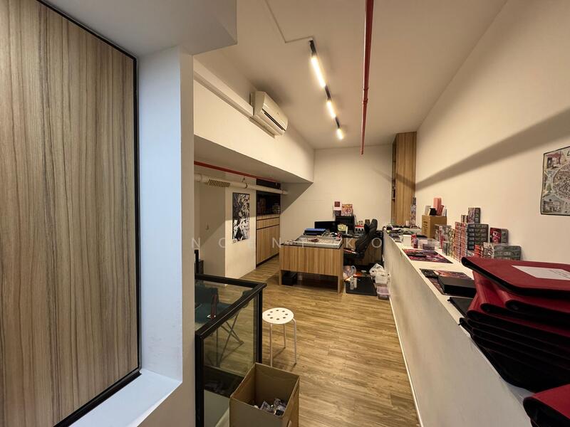 Oxley BizHub, 61 Ubi Road 1, 947 sqft, Light Industrial (B1) For Sale, by Vincent Koh, 500042715 - Mezzaine - CommercialGuru.com.sg