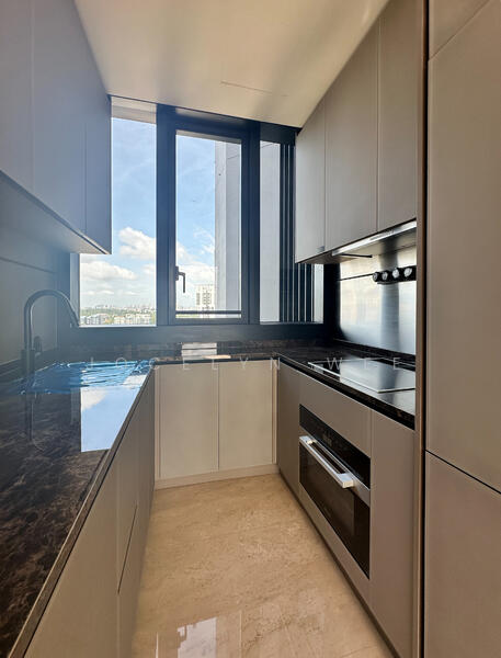 CBD Views! High fl! Brand new Premum 2 bedroom!, , 2 Bedrooms, 786 sqft, Condominium For Rent, by Jocelyn Wee, 500042729 - Kitchen - PropertyGuru.com.sg
