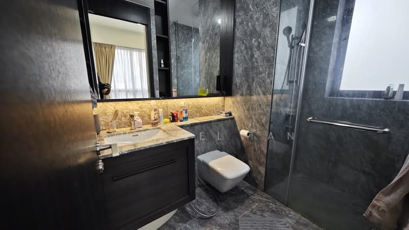 Sky Everton, 50 Everton Road, 2 Bedrooms, 678 sqft, Condominium For Rent, by Shannel Tan, 500042737 - Bathroom - PropertyGuru.com.sg