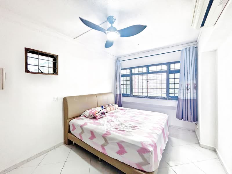 484B Choa Chu Kang Avenue 5, 484B Choa Chu Kang Avenue 5, 3 Bedrooms, 1,249 sqft, HDB Flat For Sale, by Michelle Koo, 500042767 - Bedroom - PropertyGuru.com.sg