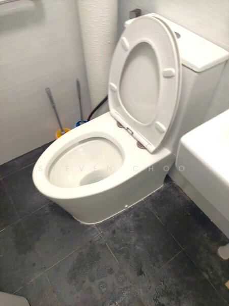 350 Yishun Avenue 11, 350 Yishun Avenue 11, Room Rental, 120 sqft, HDB Flat For Rent, by Steven Choo, 500042902 - Bathroom - PropertyGuru.com.sg