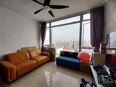 For Rent - The Lakeshore