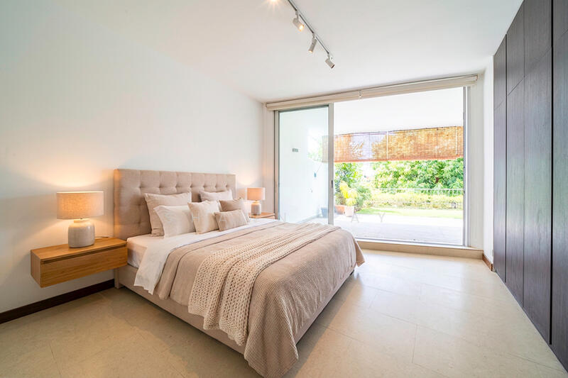 This Photo is Illustration Only.