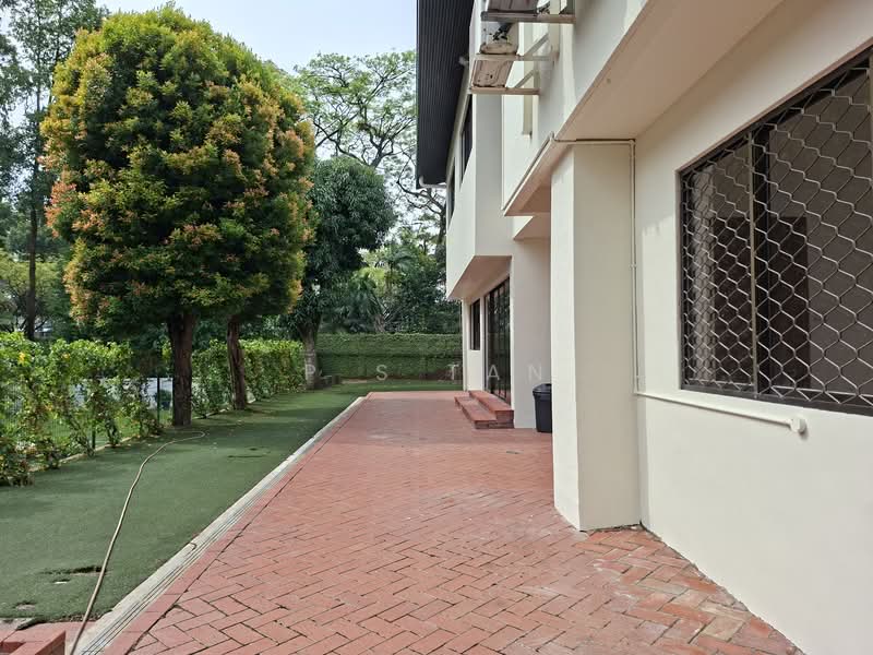 Cheng Soon Garden Bangalow House, Cheng Soon Garden, 5 Bedrooms, 3,552 sqft, Bungalow House For Rent, by P S Tan, 500042937 - Exterior - PropertyGuru.com.sg