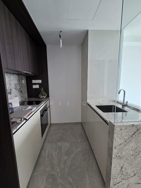 Tembusu Grand, 94 Jalan Tembusu, 2 Bedrooms, 667 sqft, Condominium For Rent, by Asthee Chua, 500042962 - Kitchen - PropertyGuru.com.sg
