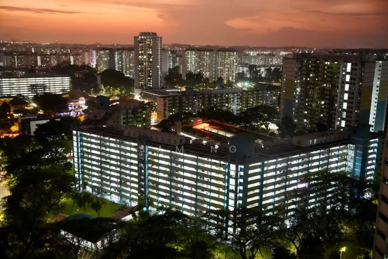 522 Jurong West Street 52 HDB Flat For Sale at S$ 699,888 | PropertyGuru Singapore - Exterior