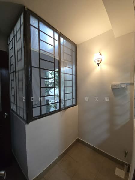 Woodsvale, 1 Woodlands Drive 72, 3 Bedrooms, 1,356 sqft, Condominium For Sale, by Ben XIA 夏天鹏, 500042968 - Interior - PropertyGuru.com.sg