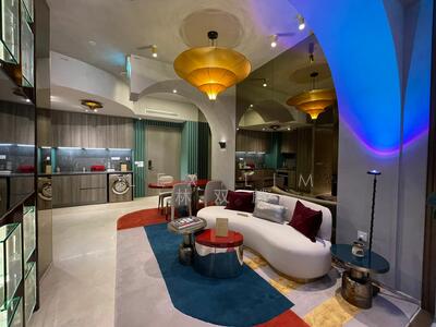 For Sale - Klimt Cairnhill