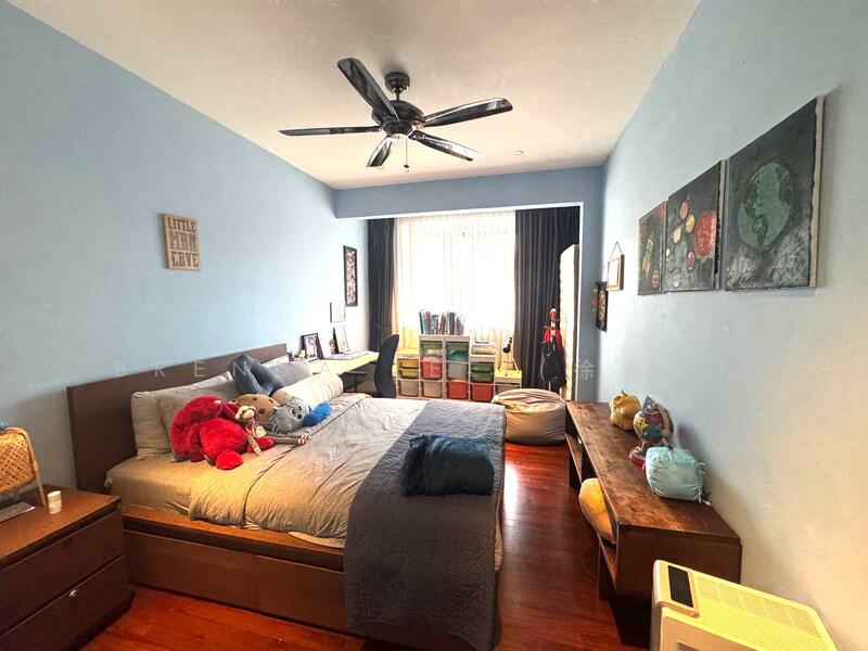 BRENDA ZEE ✧ 945O9938 ✧ Corner Terrace ✧ 1 km to RGPS & Nanyang Primary Corner Terrace For Sale at S$ 8,500,000 | PropertyGuru Singapore - Bedroom