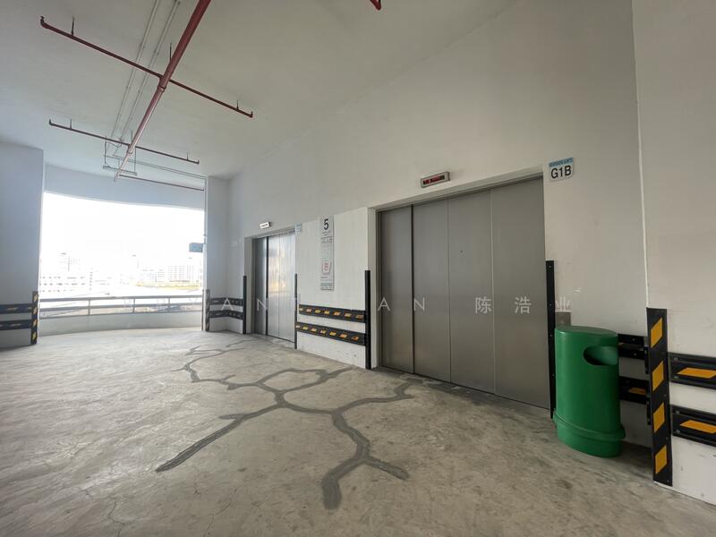 Skytech Building, 2 Bukit Batok Street 24, 1,598 sqft, Light Industrial (B1) For Rent, by Bryant Tan 陈浩业, 500042998 - CommercialGuru.com.sg
