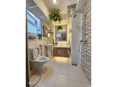 For Sale - 405B Northshore Drive