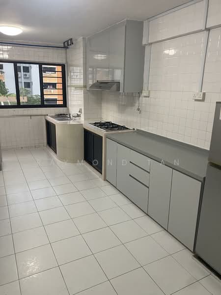 121 Ang Mo Kio Avenue 3, 121 Ang Mo Kio Avenue 3, 2 Bedrooms, 721 sqft, HDB Flat For Sale, by Raymond Tan, 500043086 - PropertyGuru.com.sg