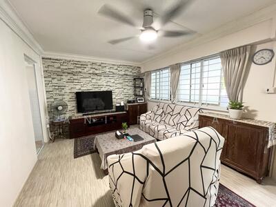 For Sale - 433 Yishun Avenue 6