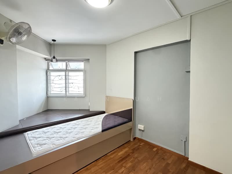 389 Bukit Batok West Avenue 5, 389 Bukit Batok West Avenue 5, 4 Bedrooms, 1,270 sqft, HDB Flat For Sale, by Kavin Kuah, 500043102 - Bedroom - PropertyGuru.com.sg