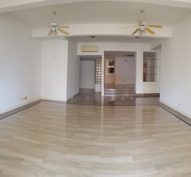 Leonie Condotel, 2 Leonie Hill Road, 4 Bedrooms, 2,722 sqft, Condominium For Rent, by Mavis Chan, 500043109 - Living Room - PropertyGuru.com.sg