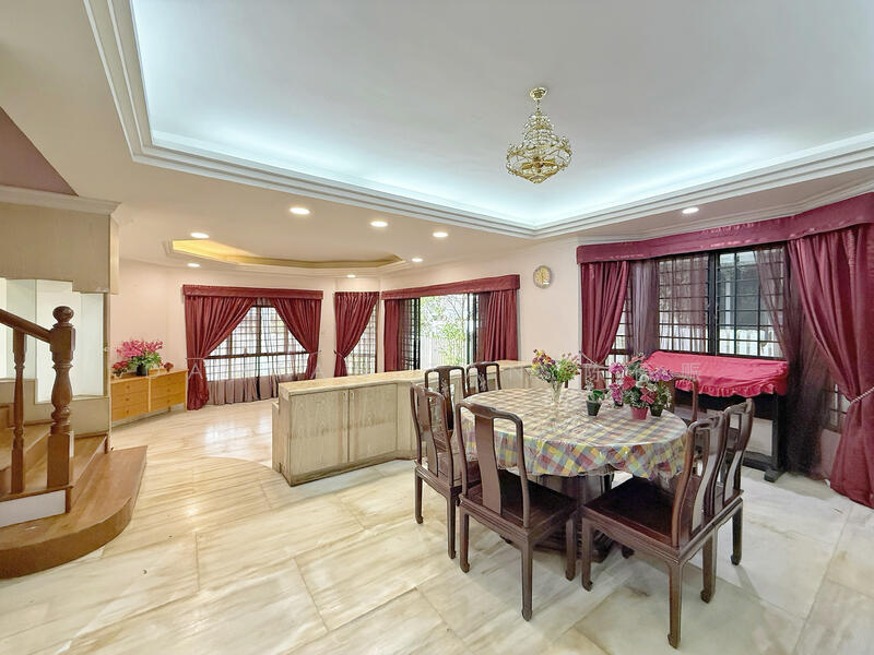 ⭐️NEAR SIXTH AVENUE MRT, PRICED TO SELL RARE SEMI-D @ JALAN HAJI ALIAS, SIXTH AVE, NAMLY PRECINCT!⭐️ Semi-Detached House For Sale at S$ 8,900,000 | PropertyGuru Singapore - Dining Room