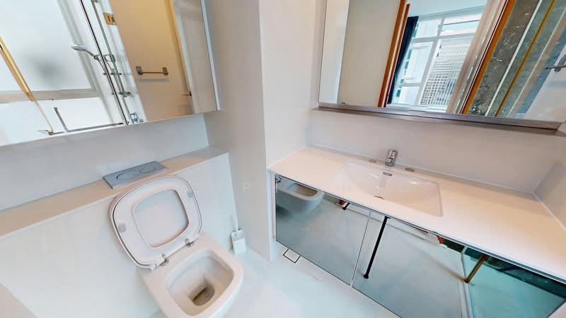 76 Shenton, 76 Shenton Way, 1 Bedroom, 592 sqft, Apartment For Sale, by Joseph Khoo, 500043148 - Bathroom - PropertyGuru.com.sg