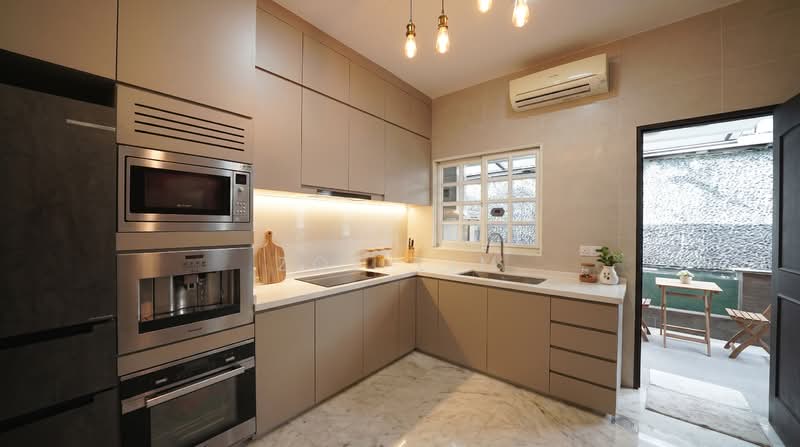 Hillview Crescent, Hillview Crescent, 6 Bedrooms, 4,000 sqft, Semi-Detached House For Sale, by Zoe Lim, 500043173 - AI impression - Kitchen - PropertyGuru.com.sg