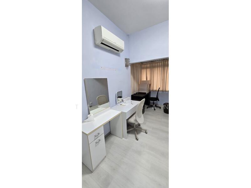 536340, , Room Rental, 300 sqft, Terraced House For Rent, by Tania Tan, 500043179 - Study - PropertyGuru.com.sg