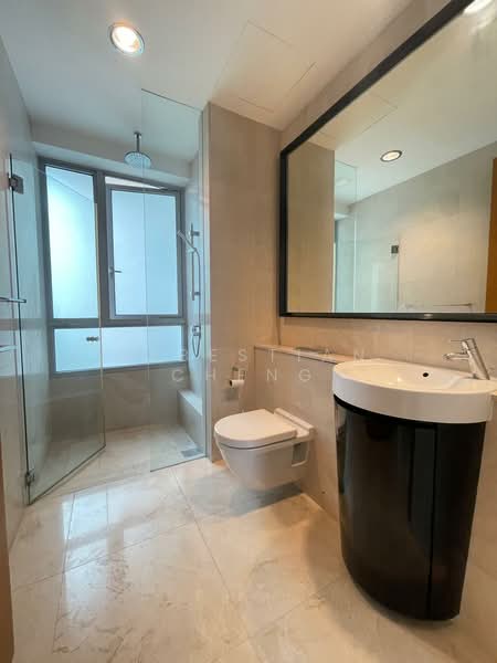 Martin Place Residences, 2 Martin Place, 2 Bedrooms, 1,163 sqft, Condominium For Rent, by Sebestian Cheng, 500043203 - Bathroom - PropertyGuru.com.sg