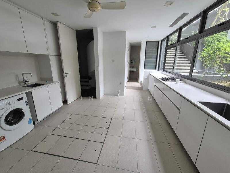 Wet Kitchen + Helper's Ensuite