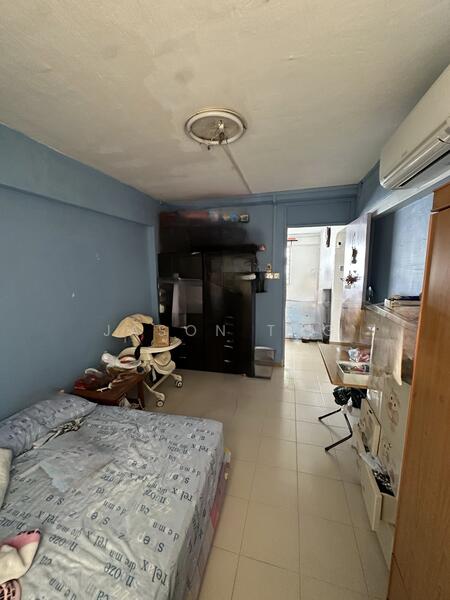 For Sale - 698 Hougang Street 61