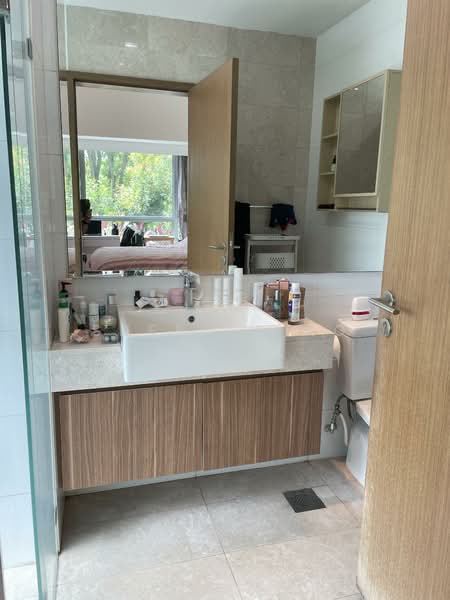 Waterfront Waves Condominium For Sale at S$ 1,650,000 | PropertyGuru Singapore