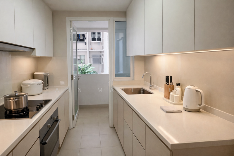 The Tampines Trilliant Executive Condominium For Sale at S$ 1,850,000 | PropertyGuru Singapore - Kitchen