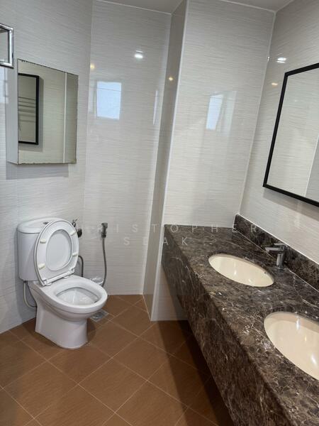 Parc Oasis Condominium For Sale at S$ 1,470,000 | PropertyGuru Singapore